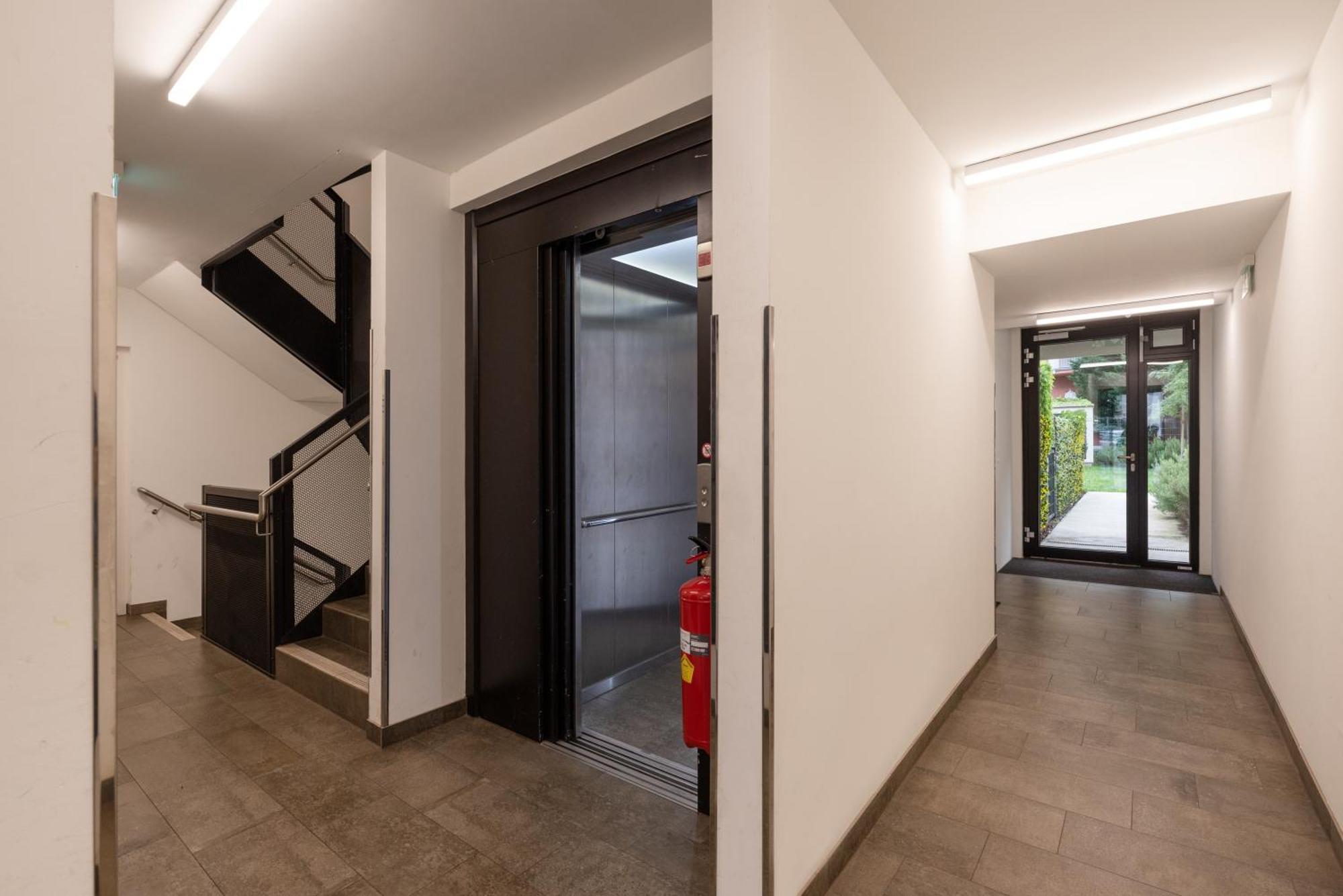 Apartamento Luxurious Living With Beautiful Terrace Viena Exterior foto